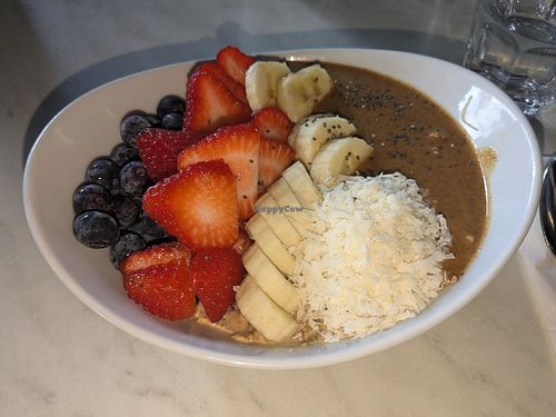 Overnight Oats at Grand Café in Hollywood