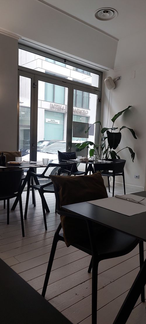 Interno at Zasa Ristorante Wine Bar in San Benedetto Del Tronto