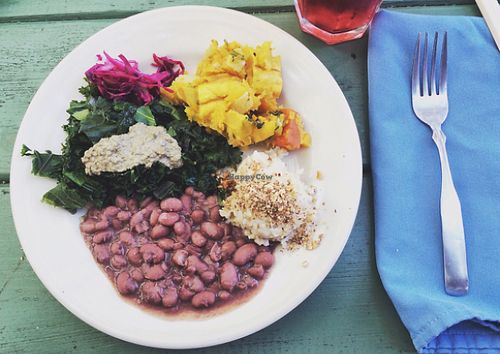 Lunch Outside at Casa de Luz in Austin