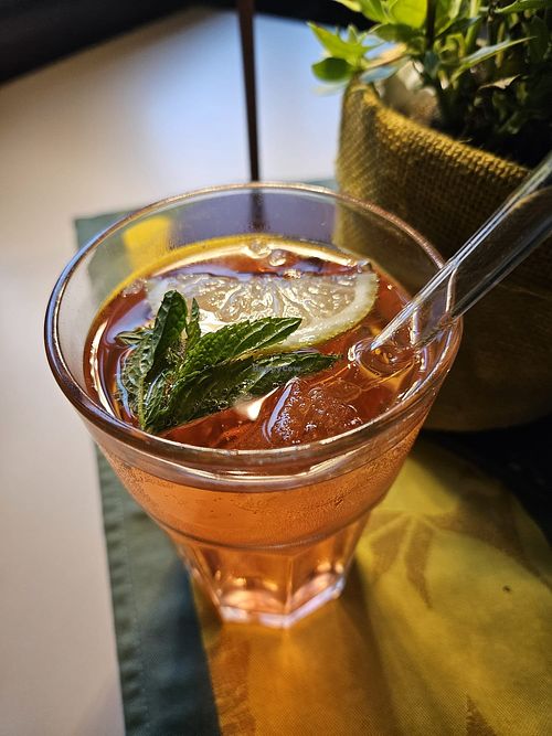 Kirsch-Zitronen-Limo at Bergrestaurant Bieleboh in Beiersdorf