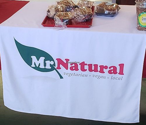 Bakery and restaurant at Mr. Natural - East Cesar in Austin