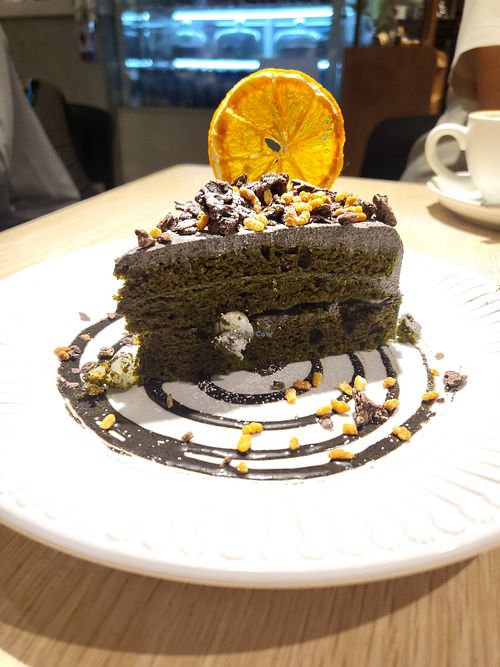 Sesame matcha mochi cake, so good at Root Vegan - 本原純素 in Hong Kong Island