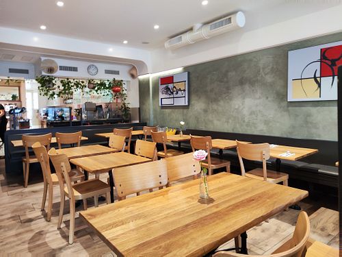 Interior at Restaurant Orchidée in Lausanne