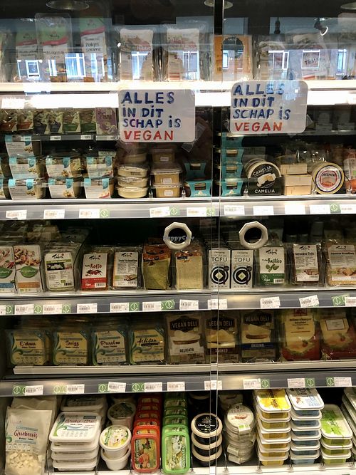 Everything here is vegan says the sign at Bio Kleiweg in Rotterdam