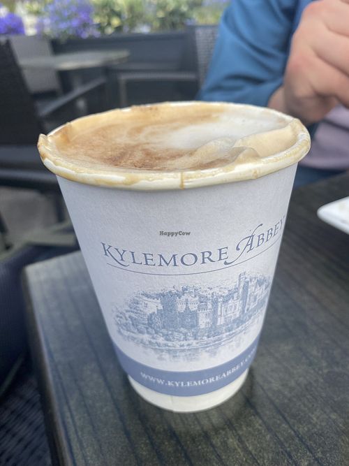 ☕️   at Mitchell's Café in Pollacappul