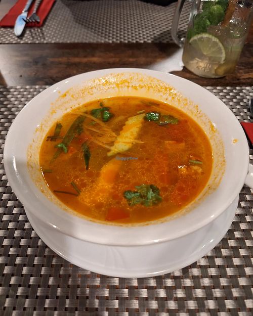 Suppe mit Gemüse und Tofu at Loi Xua in Speyer