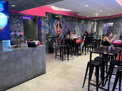 Indoor counter/seating  at VEGAN FOX in Buenos Aires