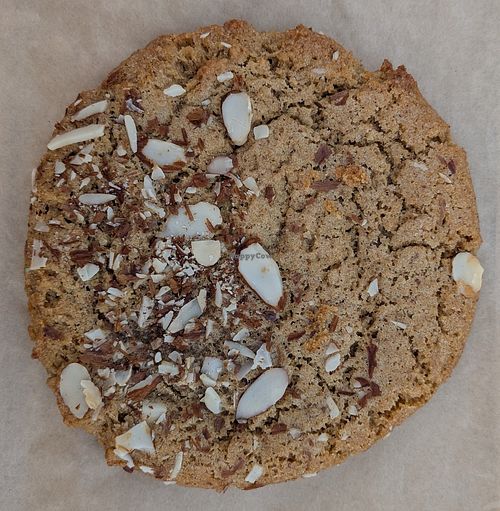 almond cookie at Dos Hermanos in Portland