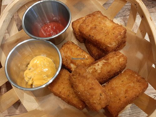 tofu nuggets! at Loving Hut - Yeoksam Branch 러빙헛 서울 역삼점 in Seoul
