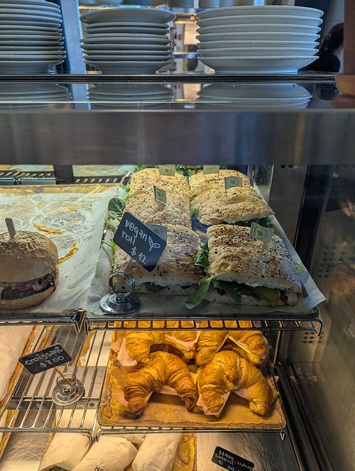 Vegan roll at Nitmiluk Cafe in Nitmiluk