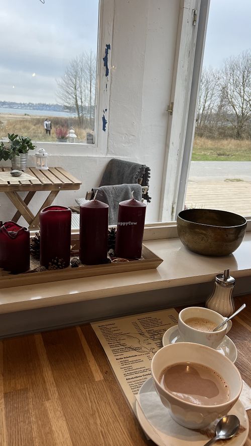 Cappuccino und Kakao   at Elefant Am Strand in Kiel
