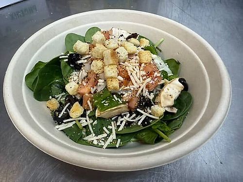 Spinach delight at Meek's Vegan Pizza in Houston