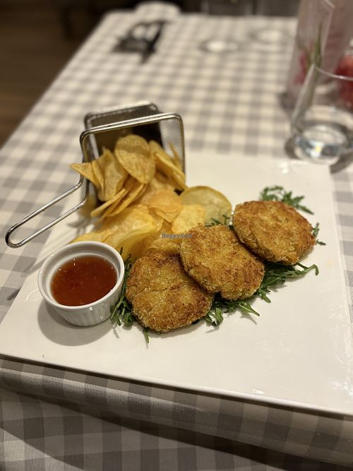 The ‘Polpettone di Lenticchie’ 😋  at Il Calcio in Bucharest
