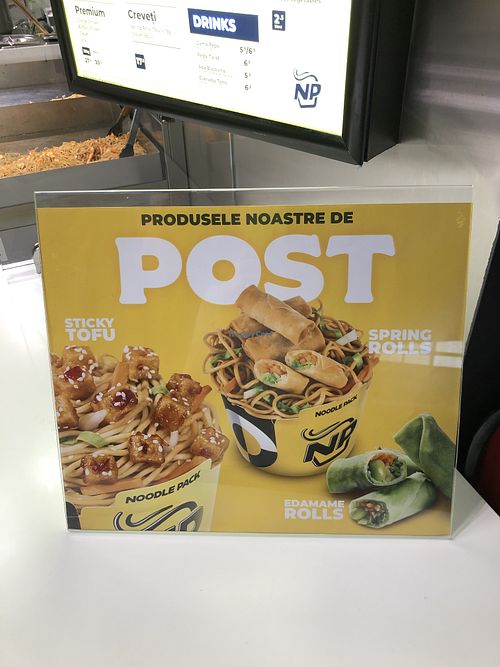 Vegan menu ("de post"). You can also choose rice instead of noodles  at Noodle Pack in Alba Iulia