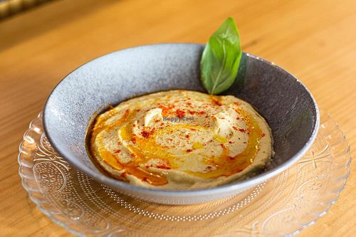 Humus at Smash in Granada