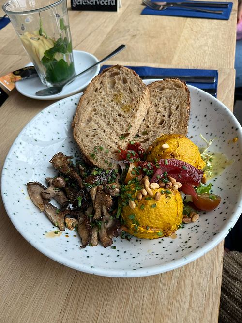 Pumpkin humus   at Café Restaurant Vrijburcht in Amsterdam