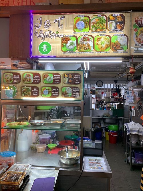 J&T Vegetarian stall front. Photo by Mr Henry Lau aka Mr Purple at J & T Vegetarian in Central Singapore