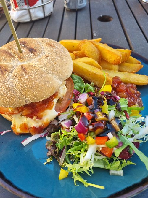 Vegan cheese burger at The Winnock Hotel in Drymen
