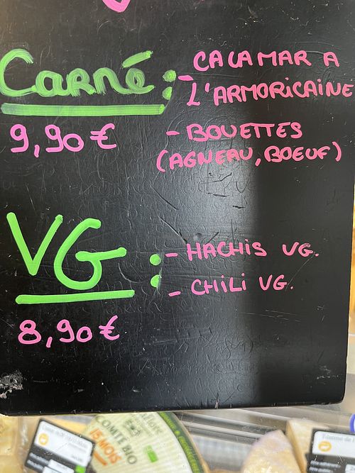 Only two vegan options in restaurant  at Biocoop in Vannes