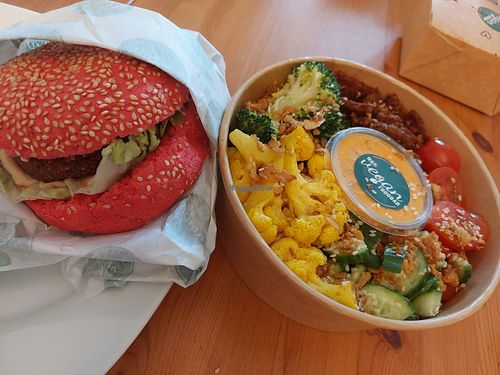 Falafelburger and the tempeh lover at Mr. Vegan Foodbar in Nijmegen