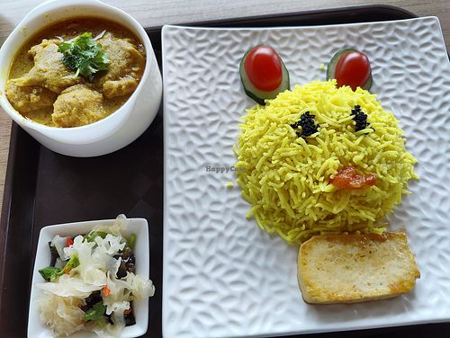Curry monkey head mushroom with basmati rice. Happy meal at Loving Nature Fortunate Coffee Cafe in Central Singapore