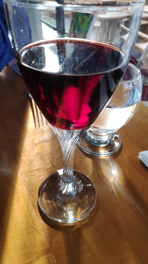 Côtes du Rhone vegan at Les Amants du Marche in Pau