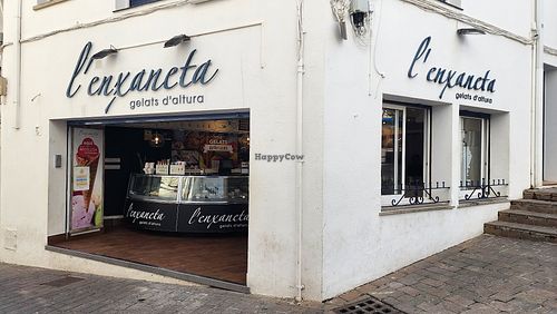 Outside at L'enxaneta Gelats d'altura in Palafrugell