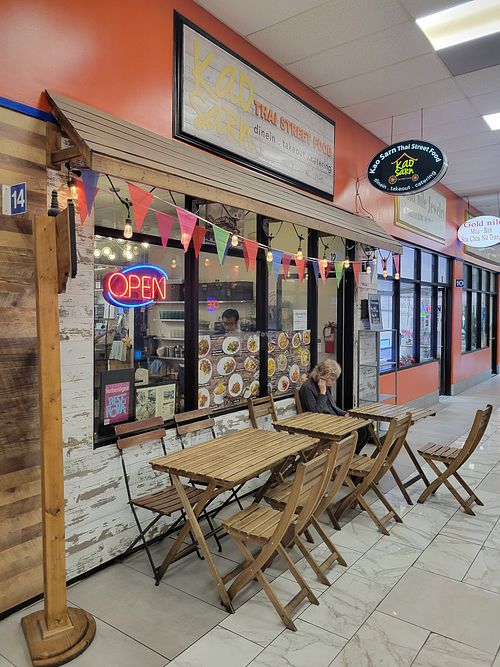 Outside at Kao Sarn Thai in Falls Church