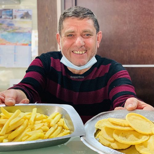 Authentic vegan panelle at Viola Cafè at Vegan Food Tour Mussomeli in Mussomeli