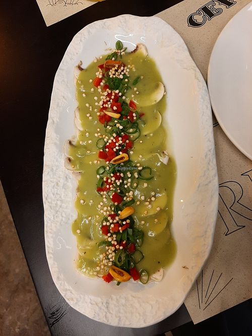 Vegan mushrooms with avocado lime dressing,  not spicy at Cevitxef in Bilbao