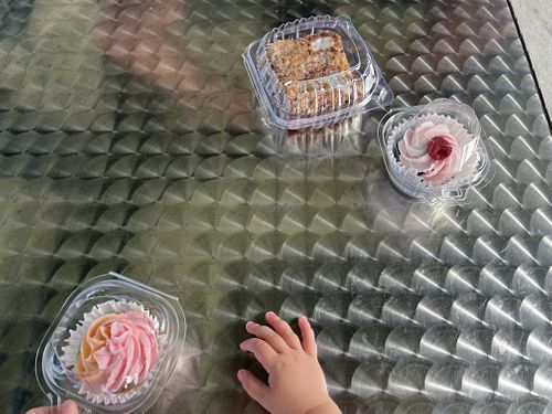   at Bite Me Kupcakez in Merrimack