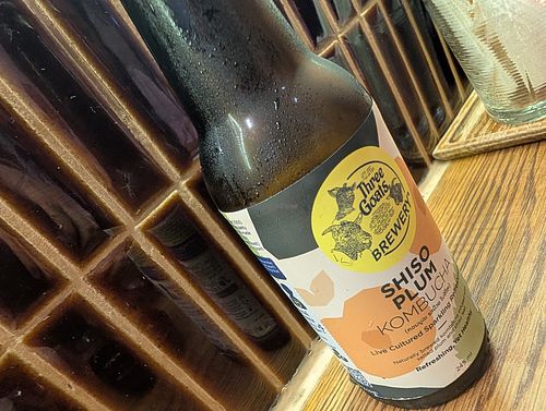 Delicious kombucha at WAKI WAKI Veggie Sushi in Bangkok