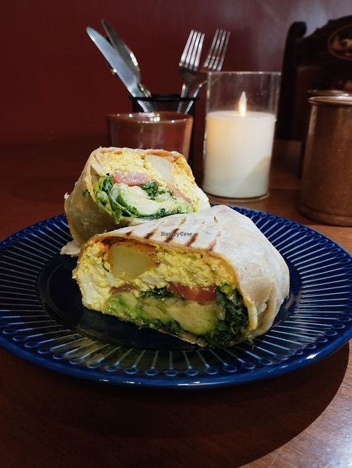 Brekkie on the Go at Ahimsa Sanctuary in Central Singapore