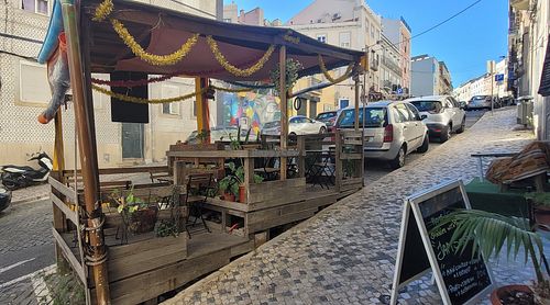 Tables outside at Casa Mocambo in Lisbon