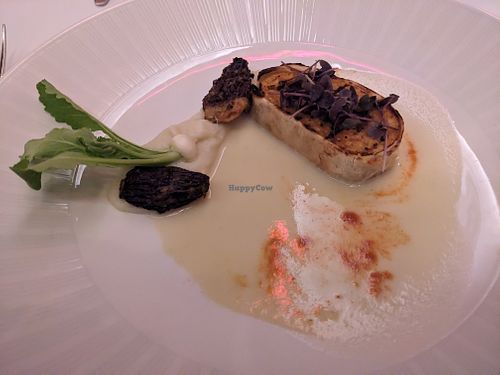 "Winding Vines" at Elizabeth's in Washington