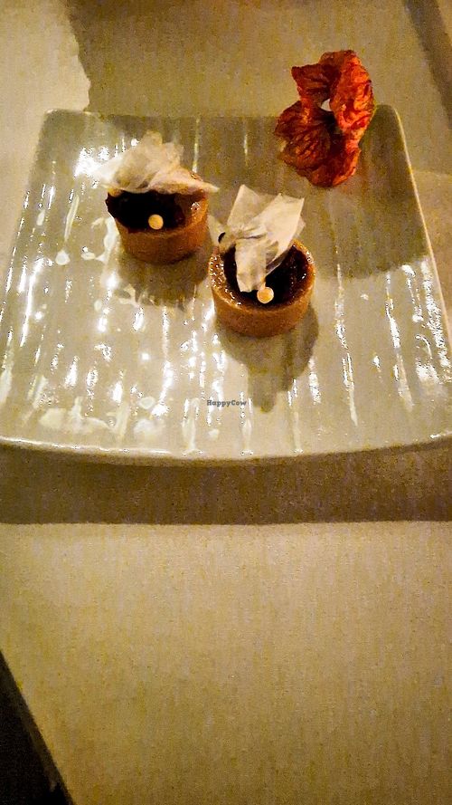  at Elizabeth's in Washington