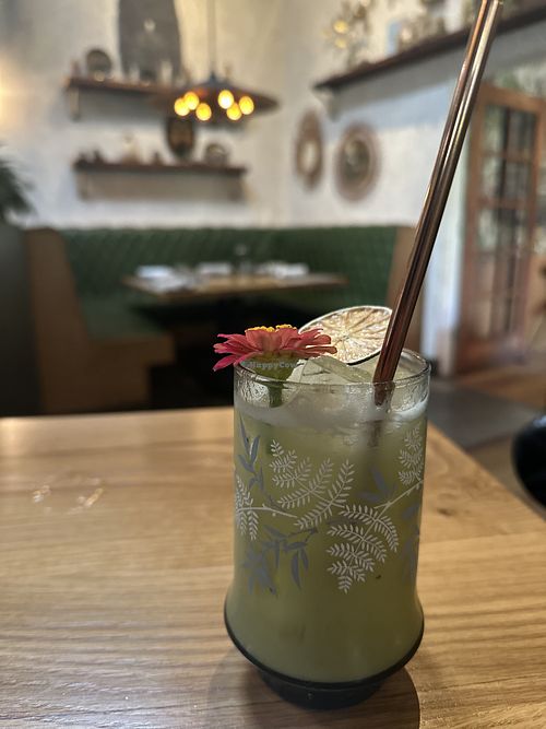 I e queen drink that benefits Dogwood Rescue  at Fern Bar in Sebastopol