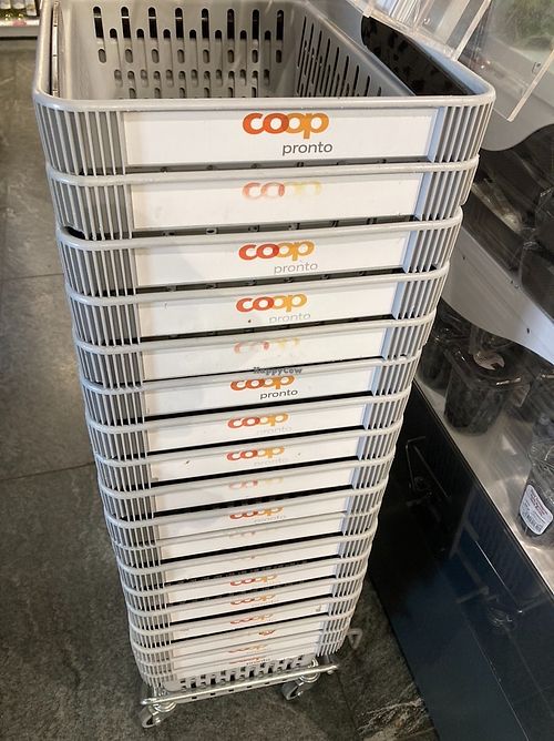Shopping basket  at Coop - Pronto Lausanne Gare in Lausanne