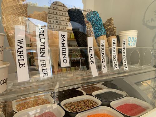 The Little Ice Cream Shop - cones at The Little Ice Cream Shop in Windermere