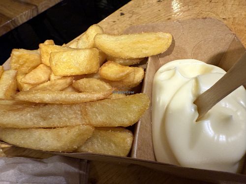 fries #Veganuary at Maoz - Damrak in Amsterdam