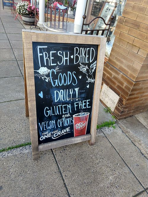 Exterior sign at Raven's Nest Coffee House in Culpeper