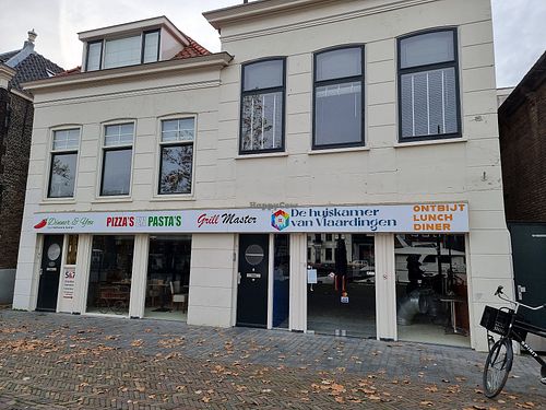 This is closed. Other restaurants on this address at Loela in Vlaardingen