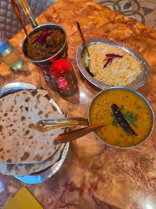 Punjabi Baingan, Dal Tadka, Gobhi Parantha at Singh in Hamburg
