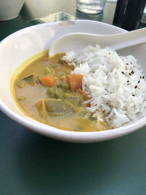 Vegan curry with tofu and vegetables   at Arighen in Arezzo