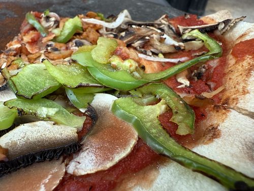 vegan = no cheese  at La Pizza de Nico in Strasbourg