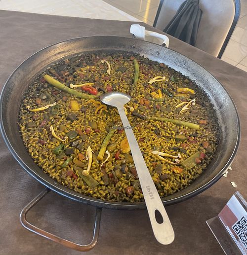 Paella vegetal  at MariBel Arrocería in Valencia