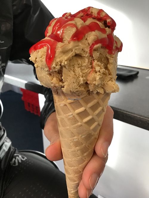 Caramel w strawb sauce  at Get Licks in Prudhoe