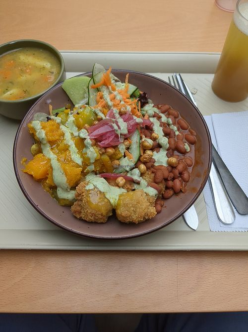 Bowl meal (from buffet) at Nuve Nutrición Verde in Bogota