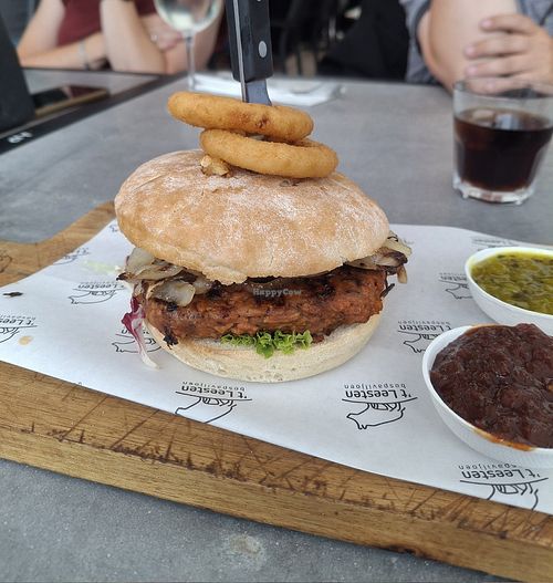 Oesterzwam burger at Het Leesten in Apeldoorn