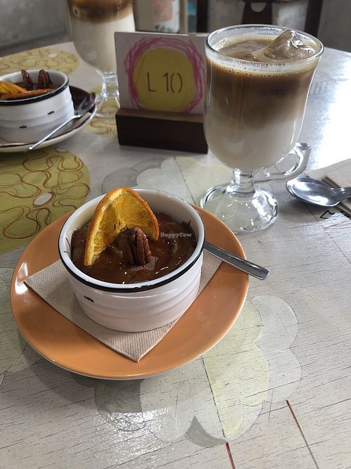 Chocolate ‘cake’ and iced latte with oat milk  at Miga de Nube in Mallorca